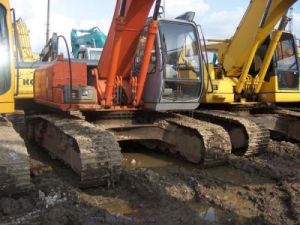 Hitachi Excavator Ex200