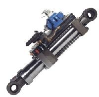 servo actuators