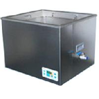 Storage Drums, Tanks & Containers