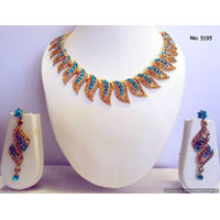 Latest Necklace Set 5195