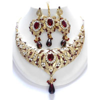 New Fancy Necklace Set 567