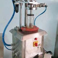 Semi Automatic Pneumatic Lug Capping Machine