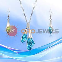 Sterling Silver Marquisecut Gemstone with Cz Studded Pendantsets
