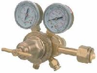 double stage gas pressure regulator