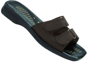 Ladies Slippers-40 Black / Brown / Tan Ladies Slippers-40 Black / Brown / Tan