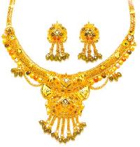 Gold Necklace-d-32-gm