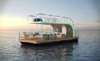 houseboat