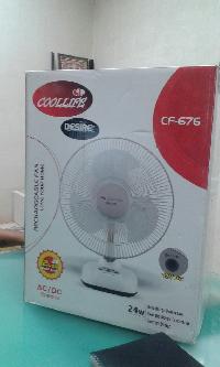 Rechargable table fan