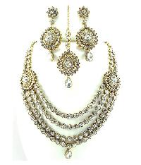 kundan necklace