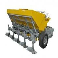 Four Row Full Automatic Potato Planting Machine