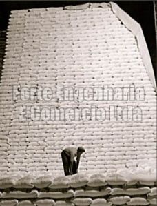 refined sugar,  Packaging Type : Plastic Packet