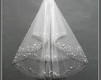 designer wedding veils