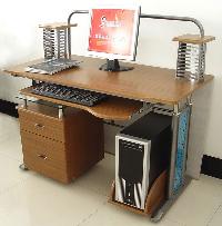 Wooden Office Computer Table