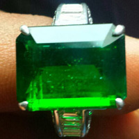 green emerald gemstone