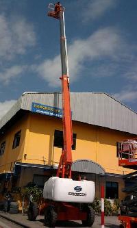 Telescopic Boom Lifts