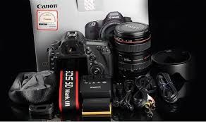 Digital SLR Camera