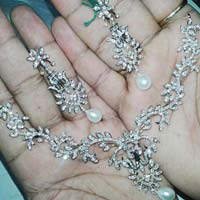 Diamond White Gold Necklace (CWDWGN002)