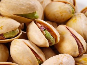 roasted pistachios