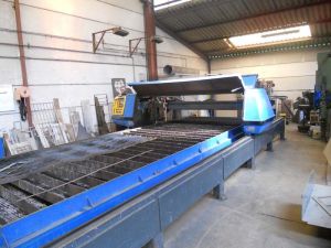 cnc plasma cutting machine