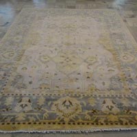 Hand Knotted Oushak Rugs