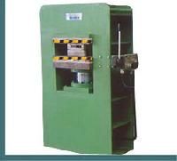 Rubber Moulding Machine