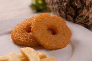 Frozen Crumb Pineapple