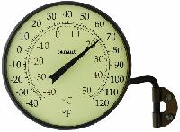 outdoor thermometer