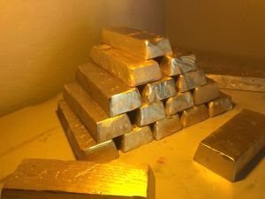 Gold Bar and Gold Nuggets Available