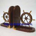 Wooden wheel bookends