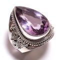 Polished purple amethyst gemstone ring