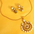 Antique Kundan Pendant Set