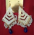 Earrings with pearls and tear drop