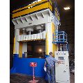 Hydraulic SMC Moulding Press (600 Tons)