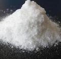 White Powder nalidixic acid