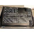 Behringer X-32 Compact 40-Input 25-Bus Mixing Console