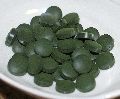 Green Spirulina tablets