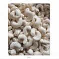 Creamy raw cashew nuts