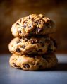 Crunchy Round Light Brown choco chip butter cookies