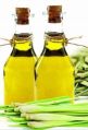 RR Aromatics Lemongrass Oil Organic Light Yellow Liquid Lemongrass Oil Steam Distillation lemon grass oil