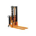 Forklift Hydraulic Stacker Repairing Services