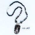 NE-1028 Horn Beads Pendant necklace